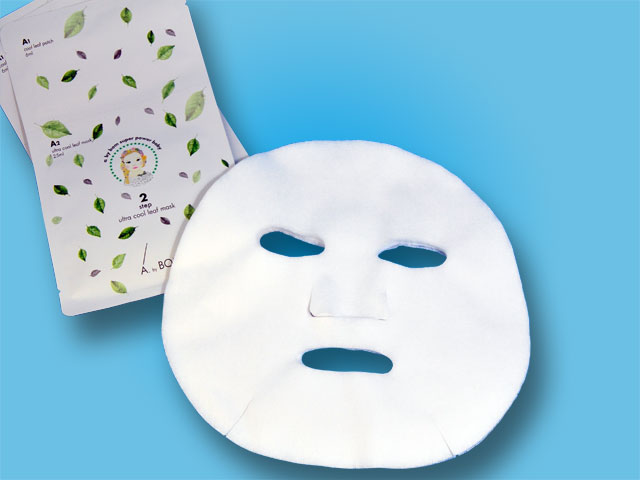 不織布フェイスマスクの製品例